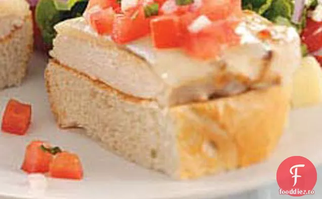 Sandvișuri cu bruschetta de pui