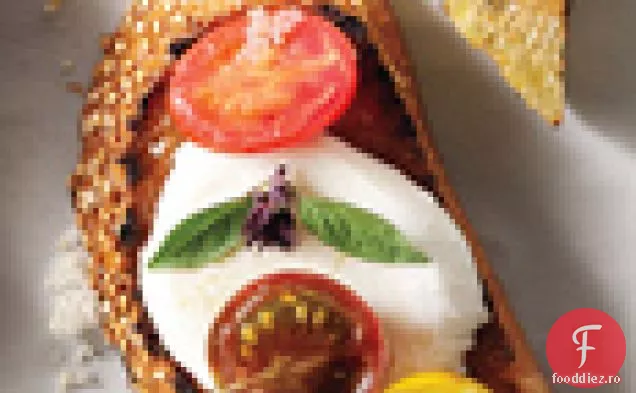 Roșii, Mozzarella Și Busuioc Thailandez Crostini
