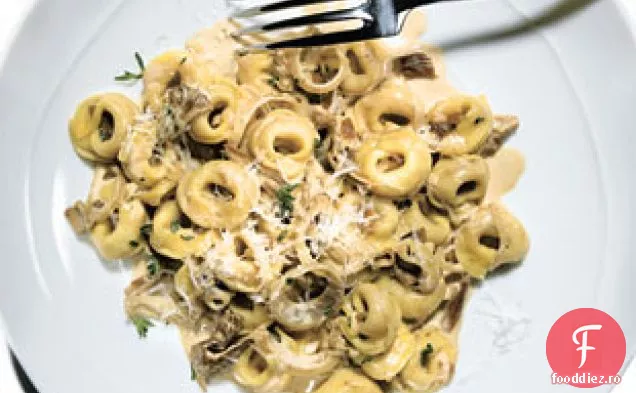 Tortellini Cu Sos De Ciuperci Porcini