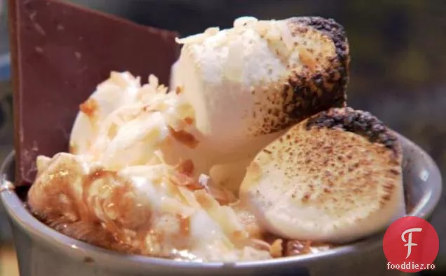 Ciocolata calda cu nuca de cocos