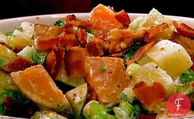 Salată cu doi cartofi