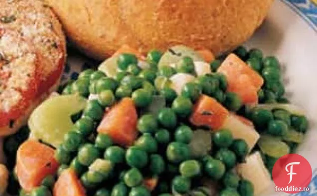 Salată de mazăre colorată
