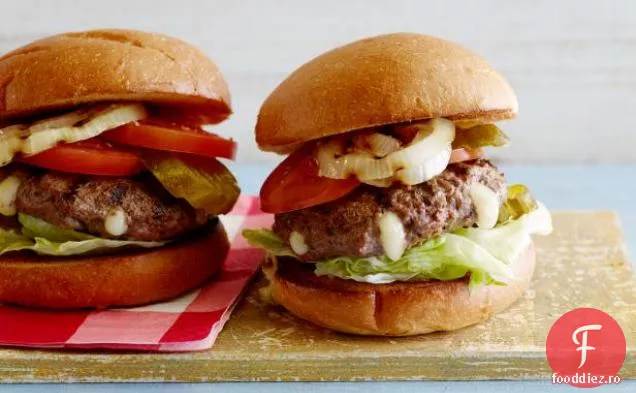 Burgeri umpluți cu brânză