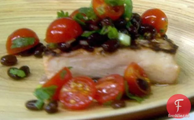 Mahi-Mahi la grătar cu salsa de fasole neagră