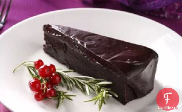 Tort de ciocolată fără făină cu ganache de rozmarin