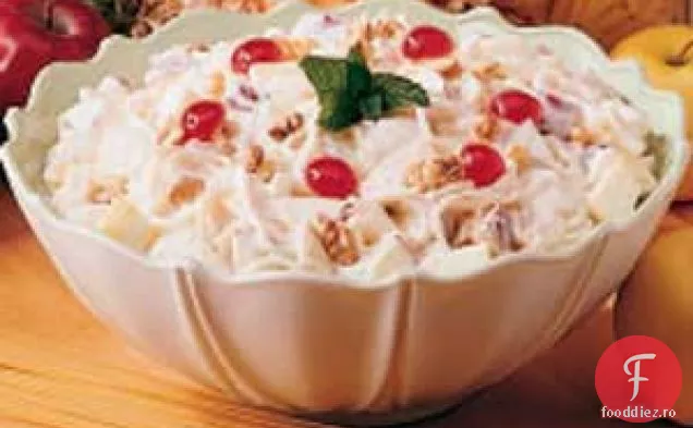 Salată de fructe cu spaghete
