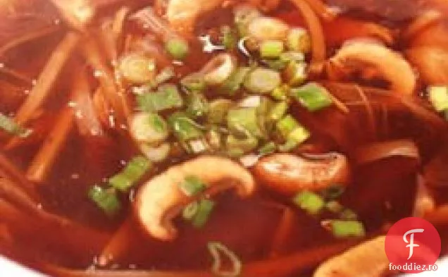 Supă Chinezească Picantă Fierbinte Și Acră