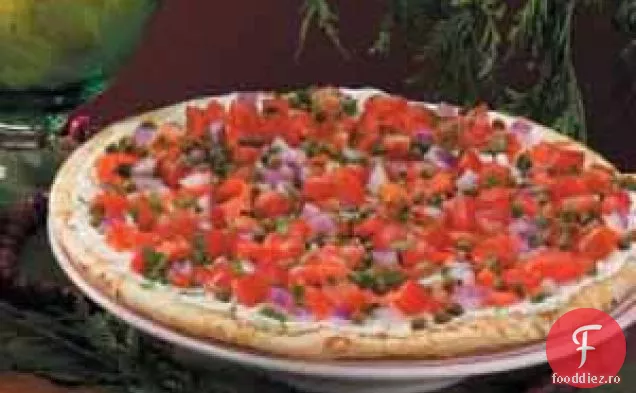 Pizza cu somon afumat și roșii