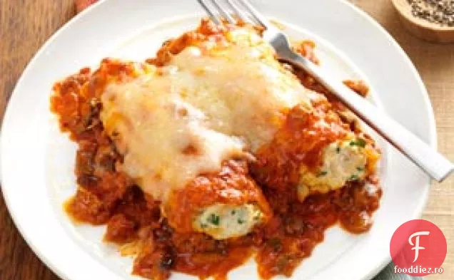 Manicotti cu două tipuri de carne la slow cooker
