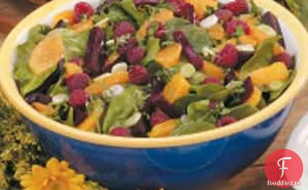 Salată de sfeclă și spanac