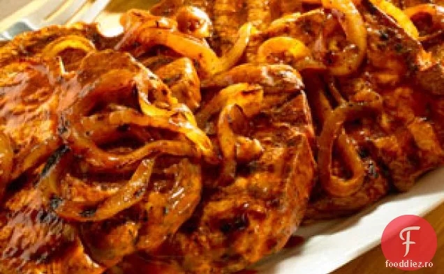 Cotlete de porc la grătar și ceapă