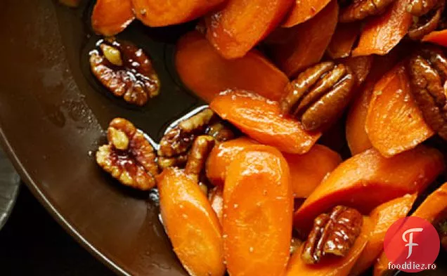 Morcovi glazurați cu nuci pecan