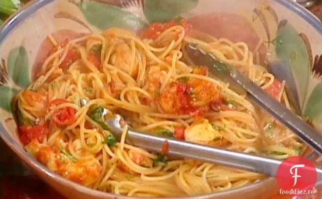 Spaghete Cu Monkfish și ardei iute