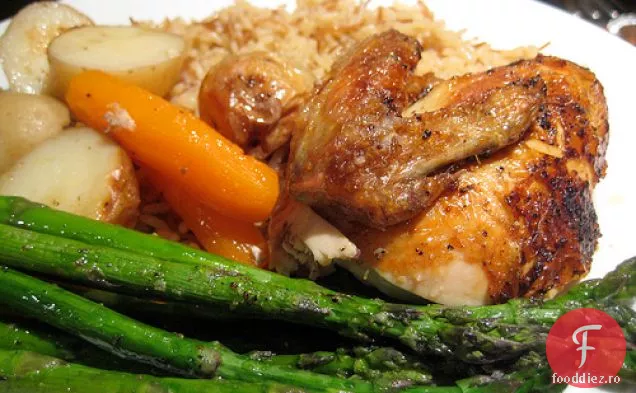 Pui Prăjit Cu Cartofi Și Morcovi