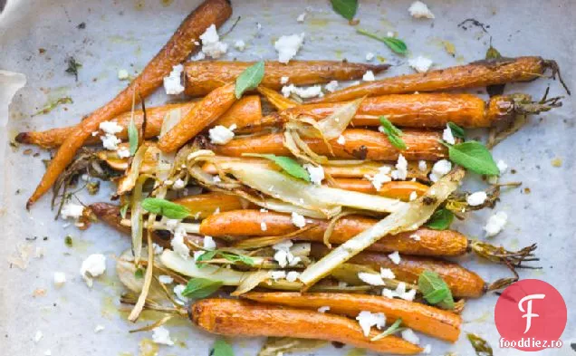 Morcovi Prăjiți Și Fenicul