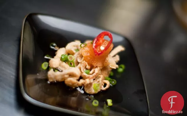 Cracklin de pui crocant cu Ponzu