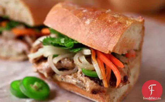 Sandvișuri Vietnameze De Porc La Grătar