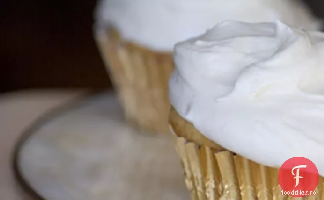 Cupcakes Cu Ghimbir Cu Rețetă De Glazură Cu Brânză Cremă De Ghimbir