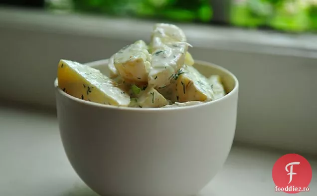 Salată De Cartofi Cu Mărar De Hrean
