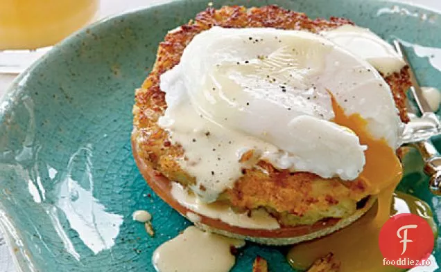 Tort de crab de hrean Benedict cu Hollandaise simplu
