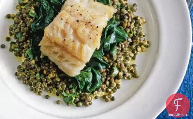 Polac Prăjit Cu Linte Condimentată Și Cremă De Coriandru