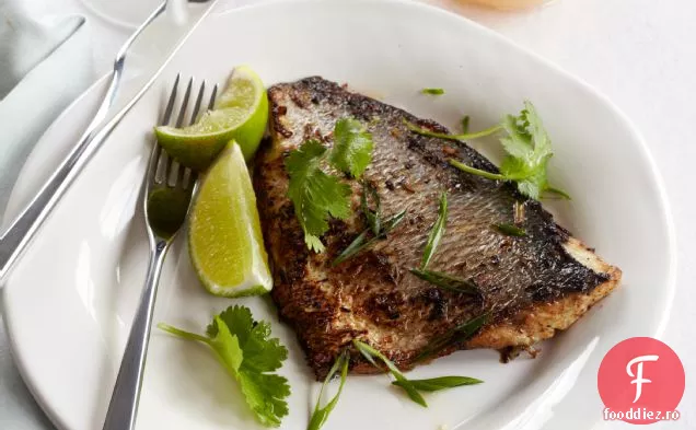 Lemongrass-Pompano marinat cu sos de scufundare