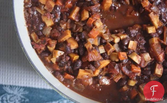 Legume Rădăcinoase Și Chili De Fasole Neagră