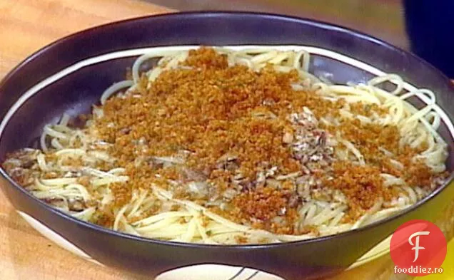 Paste de sardină în stil Sicilian cu pesmet