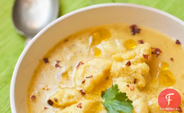 Dahi Ke Aloo (supă de cartofi și iaurt)