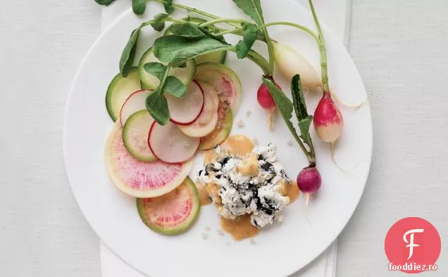 Ridichi de vară cu Chincurvre, Nori și sare afumată