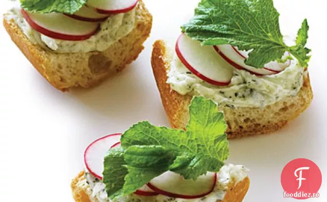 Toasturi De Ridiche Nori