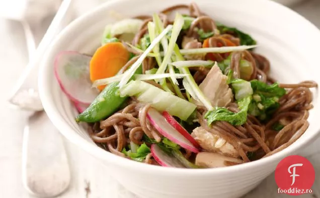 Salată De Tăiței Soba Cu Legume De Primăvară