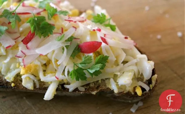 Crostini De Ridiche De Ou