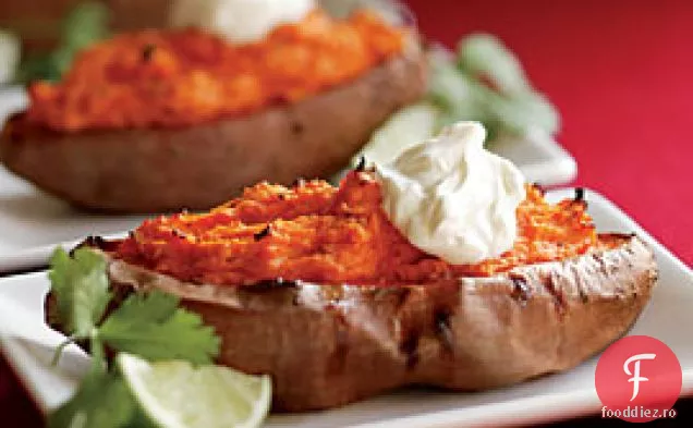 Cartofi dulci de două ori coapte cu Chipotle Chile
