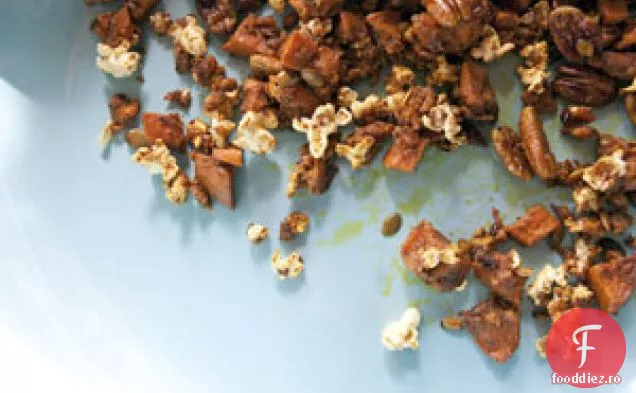 Cartofi Dulci Marocani Condimentați Cu Floricele De Porumb, Nuci Pecan Și Pepitas