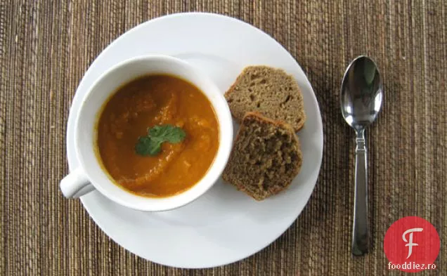 Supă De Cartofi Dulci Și Morcovi Curry