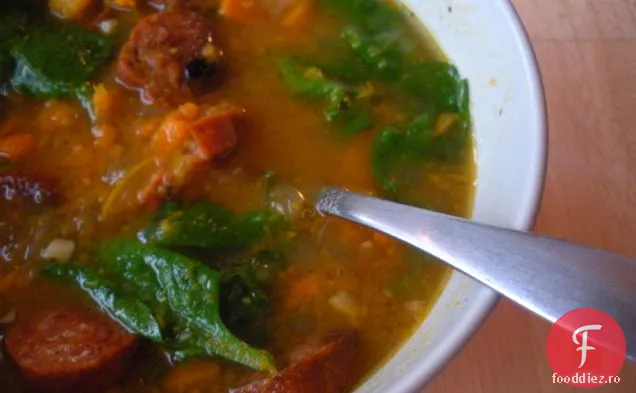 Supă De Cartofi Dulci, Spanac Și Chorizo