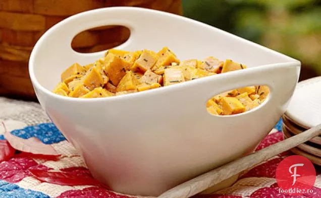 Salată de cartofi dulci cu vinetă de rozmarin-miere