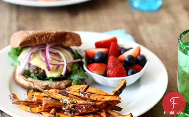 Cartofi Prăjiți Cu Usturoi Și Parmezan