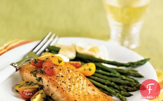 Somon cu sos de busuioc