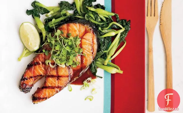 Fripturi de somon cu glazură de soia-arțar