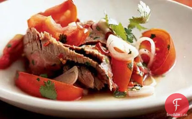 Yam Nuea Yang (Salată Picantă De Vită)