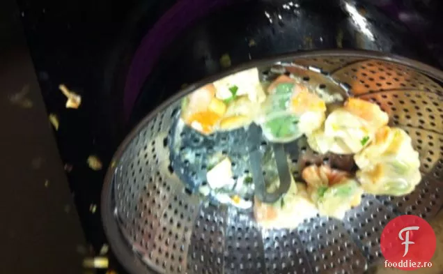 Găluște De Yam Și Busuioc Cu Sos De Scufundare