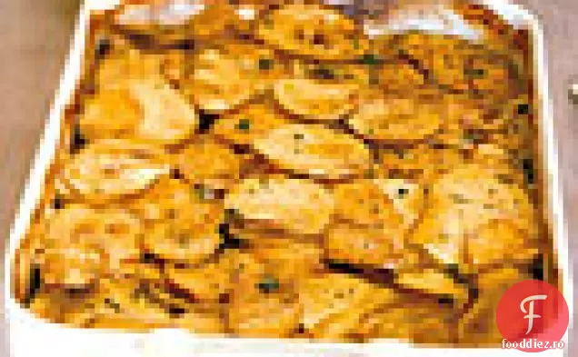 Gratin de aur și cartofi dulci Yukon