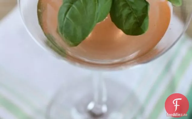 Martini cu căpșuni-busuioc