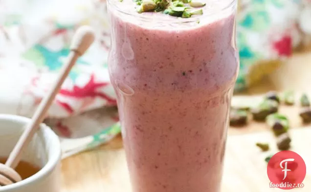 Smoothie Cu Apă De Trandafir De Zmeură