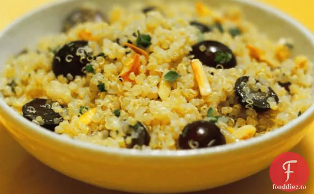 Salată De Quinoa Cu Struguri