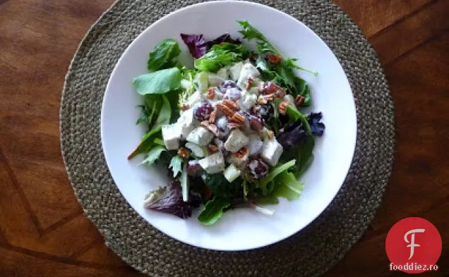 Salată Cremoasă De Pui Cu Tarhon