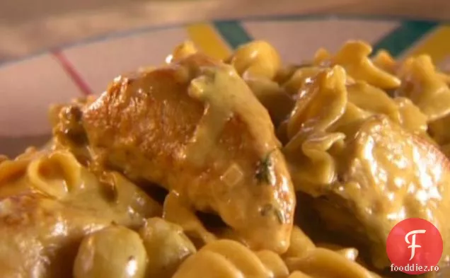 Pui curry Brandied cu struguri