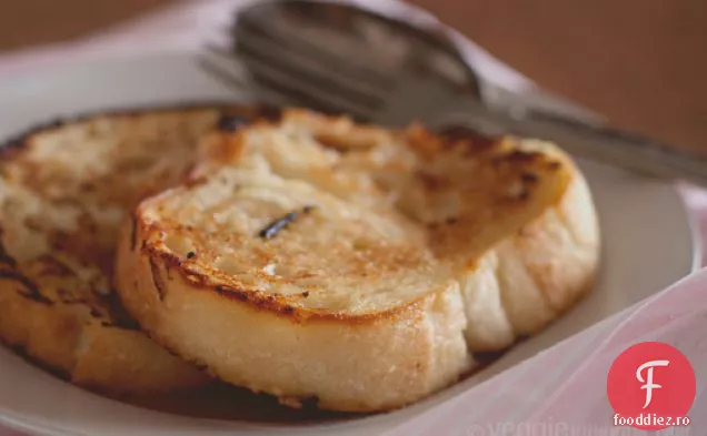 Pâine Prăjită Franceză Cu Mere Și Scorțișoară